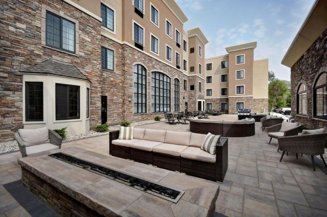 Staybridge Suites - Southgate - Detroit Area By Ihg Dış mekan fotoğraf