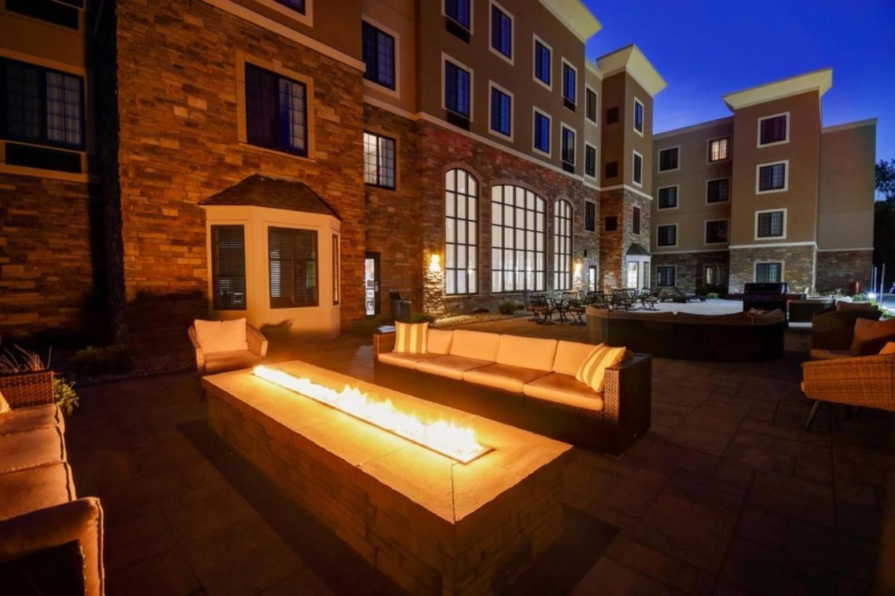 Staybridge Suites - Southgate - Detroit Area By Ihg Dış mekan fotoğraf